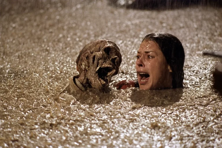 The 1982 Movie Poltergeist Used Real Skeletons As – Tymoff 